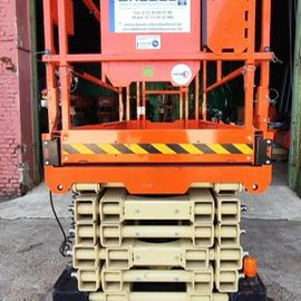 JLG Scherenarbeitsbühne 4045R im Gebrauchtmaschinen-Markt von PartnerLIFT kaufen