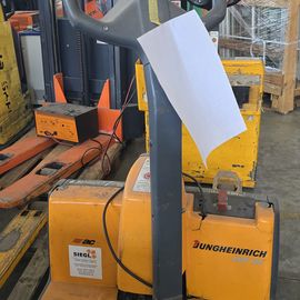 Jungheinrich Elektro Deichsel Niederhub EME12 - PartnerLIFT